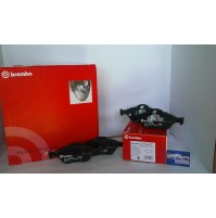 KIT DISCHI FRENO BREMBOPASTIGLIE FRENO BREMBO ANT FORD FIESTA VJHJD16 TDCI
