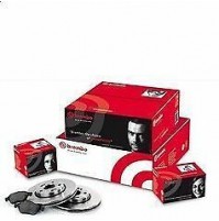 KIT DISCHIPATTINI FRENO ANT E POST BREMBO AUDI A48D2 B525TDI 110K150CV